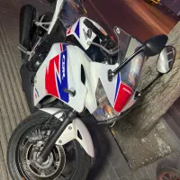 هوندا cb300