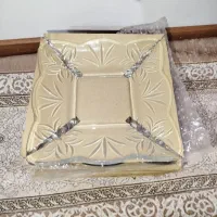 پیش دستی شیشه ای