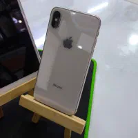 آیفون xs و x