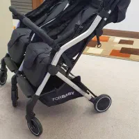 کالسکه دوقلو