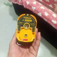 یک عدد تراز لیزری برند کنزاکس|ابزارآلات|یزد, |دیوار