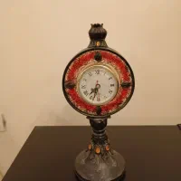 ساعت دیواری ۲ عدد و ۱ عدد رومیزی