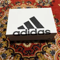 کتانی آدیداس|کیف، کفش، کمربند|رشت, انصاری|دیوار