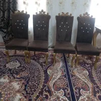چهار عدد صندلی غذا خوری