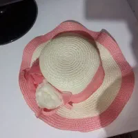 کلاه دخترانه|کفش و لباس بچه|شاهین‌شهر, فردوسی|دیوار