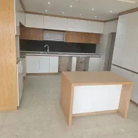 ** آپارتمان ۱۵۰ متری علامه امینی غربی**