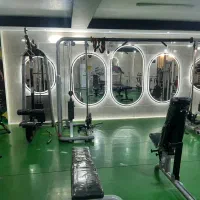 منشی باشگاه خانم