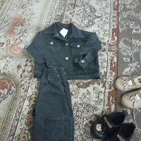 یک عدد بلوز شلوار لی ذغالی ست با کتانی مشکی|لباس|قم, ناصردیوان|دیوار