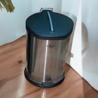 سطل زباله ۲۰ لیتری یونیک