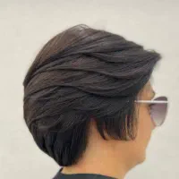 پذیرش مدل خانم جهت کوتاهی و استایل مو