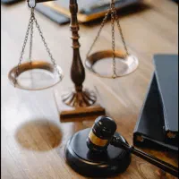 وکیل پایه یک/حقوقی/کیفری/خانواده