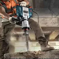 کارگر هستم تخریب حفاری جابجایی بارومصالح کاروغیره