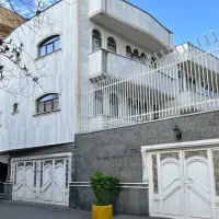 ویلایی-اداری-2-طبقه-یکجا-دربست-تاپ-لوکیشن-ارم