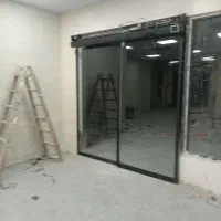 شیشه سکوریت ودرب اتوماتیک در پردیس رودهن بومهن