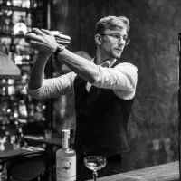 باریستا -ویتر ،ویترس (سالندار)