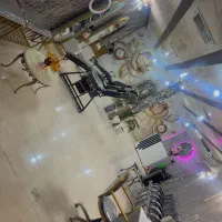 کادرزیبایی حرفه ای به همراه مشتری نیازمندیم ثابت