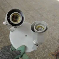 سرپیچ لامپ دو شعله