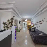 میز ناخن و تخت مژه