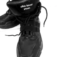 کتونی (خارجی)