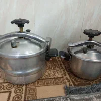 دو عدد زودپز 3لیتری 7لیتری درحد نو