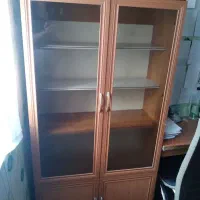 یک دونه بوفه و یک میز تحریر چوبی ام دی اف اف