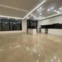 ۱۳۳متر_خوش نقشه_مشابه نوساز_ رو به آفتاب_ ویو دار