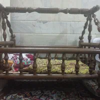 گهواره نوزاد چوبی|تخت و سرویس خواب|قم, وادی السلام|دیوار
