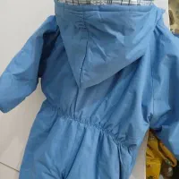 کاپشن|کفش و لباس بچه|سیاهکل, |دیوار