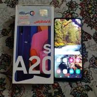 سامسونگ a20s  حافظه ۳۲ رام ۳ اثر انگشتی