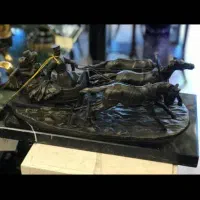 مجسمه دپوز ایتالیا  مجسمه برنزی