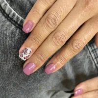 اجرای خدمات ناخن و تاتو بدن|خدمات آرایشگری و زیبایی|سبزوار, فیاض|دیوار