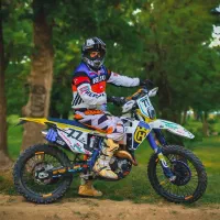 کراس کویر طرح هاسکوارنا