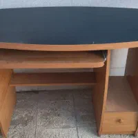 میز کامپیوتر