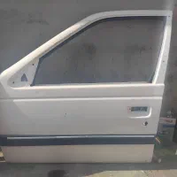 ۴عدد درب پارس و ۴۰۵تیوفایو فابریک