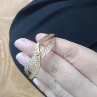 طلا|جواهرات|قم, باغ کرباسی|دیوار