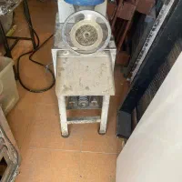 فروش چرخ گوشت تسمه ای ۳۲|کافیشاپ و رستوران|شیراز, جوادیه|دیوار