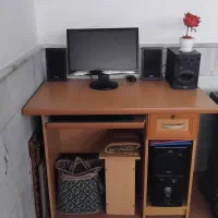 میز کامپیوتر