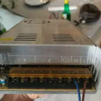 پاور(ترانس) 30 آمپر9خانه درحد نو با چند متر چراغ