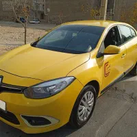 رنو فلوئنس تاکسی بین شهری