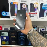 اپل iphone xs max حافظه ۲۵۶ باتری ۸۰ فابریک