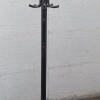 جالباسی ایستاده