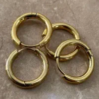 گوشواره طلای پیدا شده