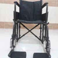 ویلچر تمیز و با کیفیت و تاشو|آرایشی، بهداشتی، درمانی|مشهد, ثامن|دیوار