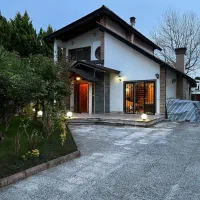 ویلاباغ۴۰۰م مبله فروش فوری به علت مهاجرت سند۶دانگ