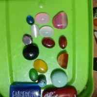 نگینهای انگشتری