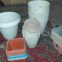 گلدون با زیر گلدونی