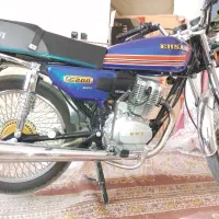 موتورسیکلت ۲۰۰ احسان