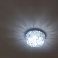 لوستر عوپی