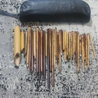 تعدادی قلم خطاطی