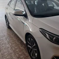 آریزو ۶ پرو سفید